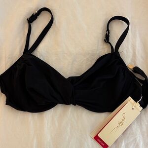 Gottex NWT Classic Black Bikini top